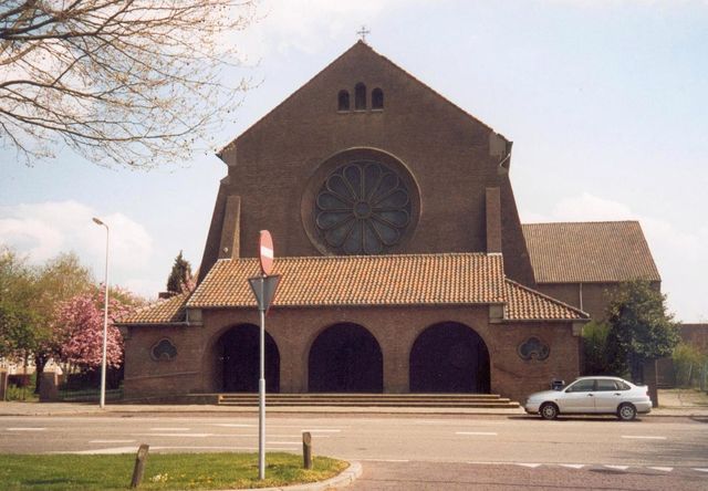 web_arnhemzuid_sacramentskerk1.jpg